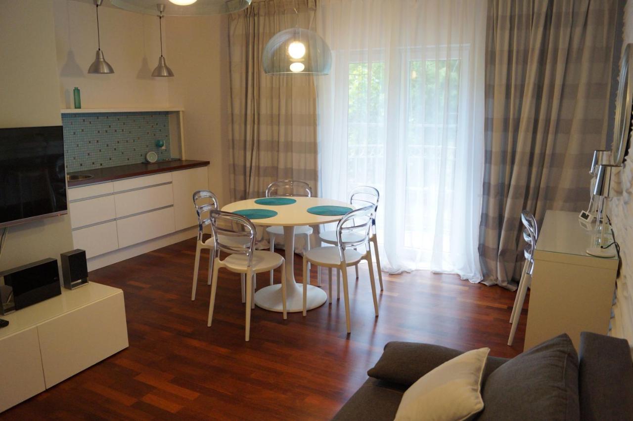 Apartmán Apartament Przy Parku Kórnik Exteriér fotografie